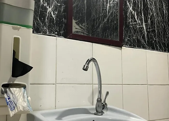 Johnfonz Building Affordable Accommodatie bij particulieren